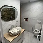 Stone House Apartamento Berati