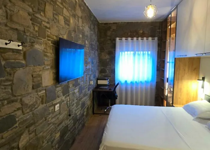 Stone House 公寓 培拉特